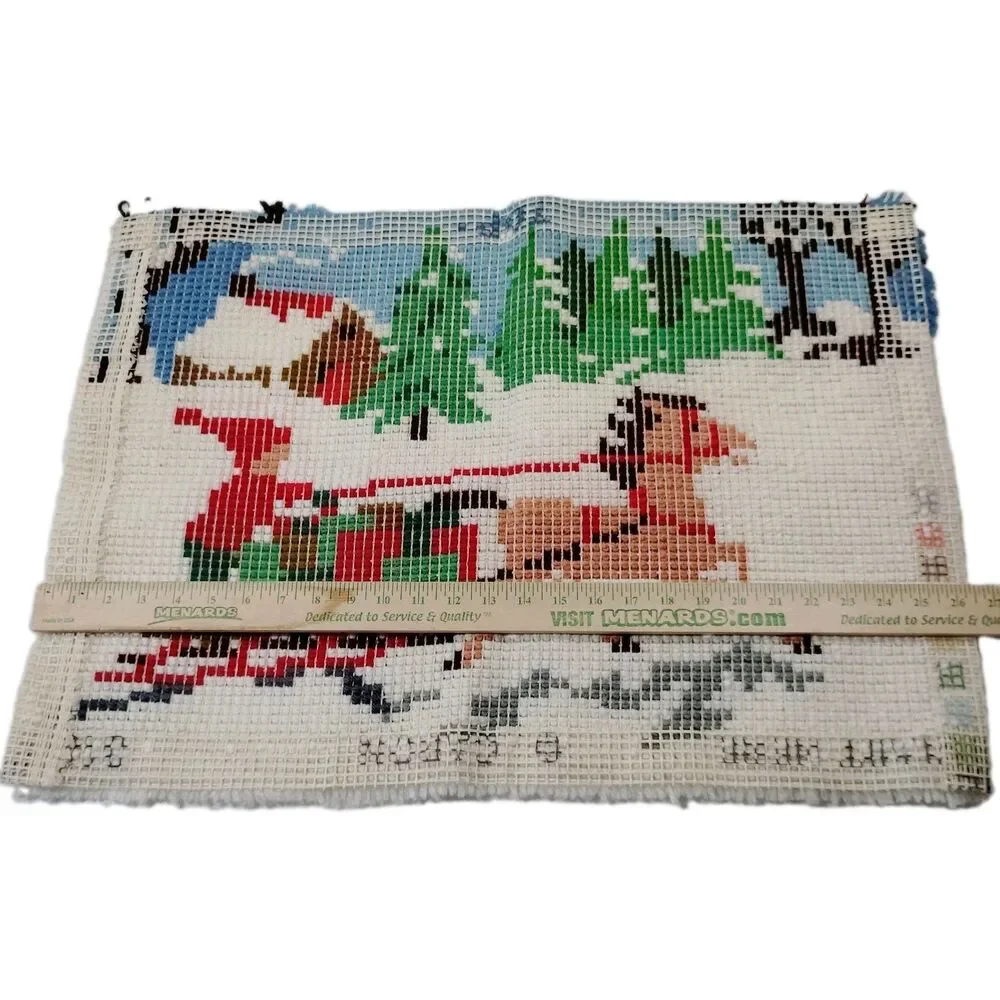 Vintage Christmas Latch Hook Rug Round 20
